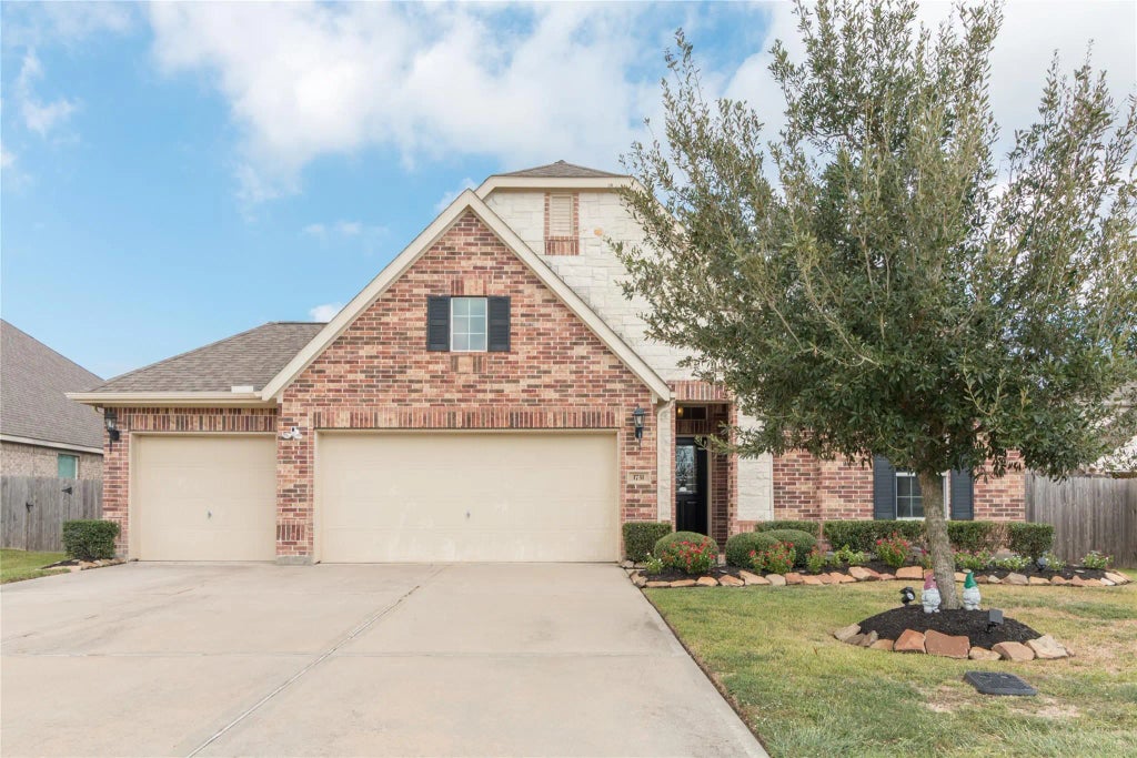 1731 Lake Raven Drive, Dickinson