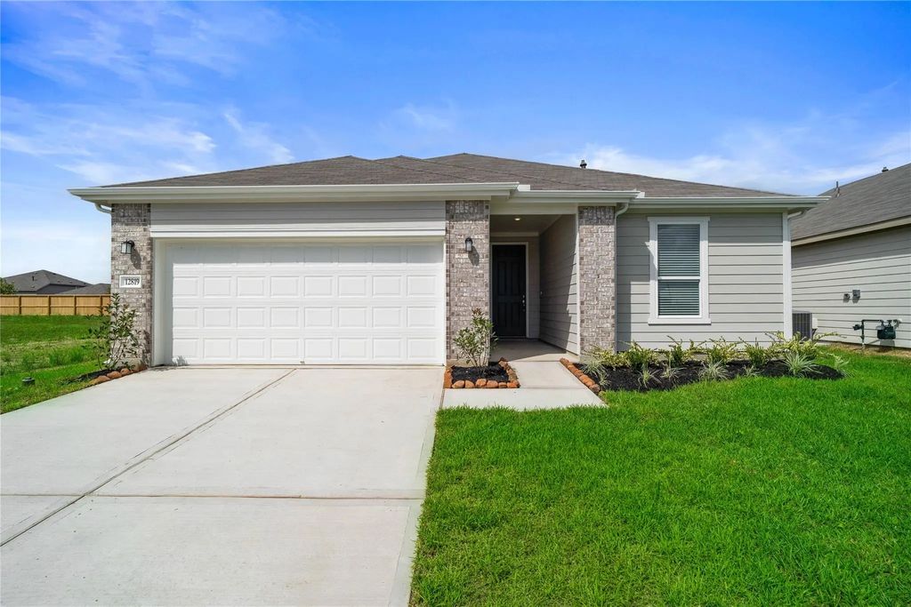 12819 Autumn Woods Drive, Crosby