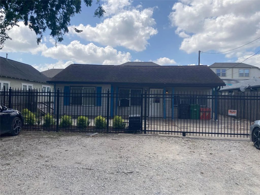 1339 Idylwild Street, Houston