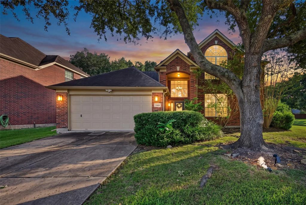 7406 Greatwood Grove Drive, Sugar Land