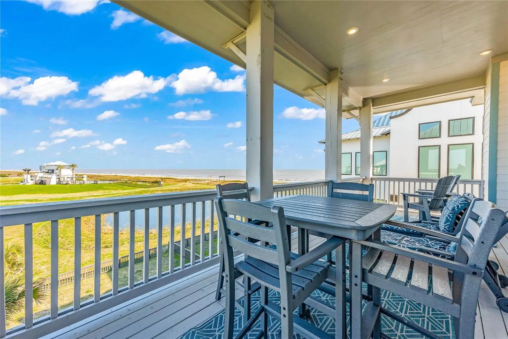 312 Seagrass, Gilchrist