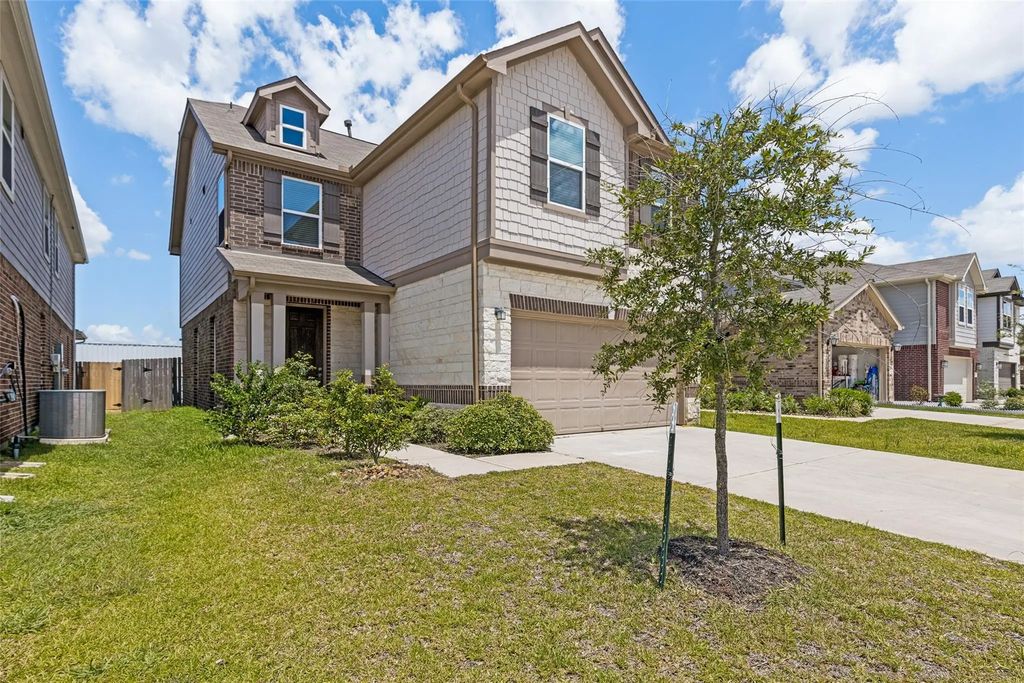 25334 Trinity Oakley Court, Katy