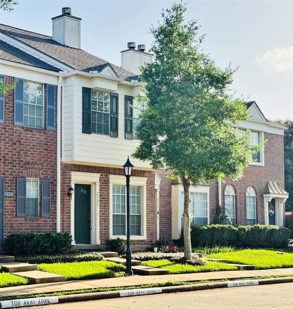 2930 Grants Lake Boulevard 2304, Sugar Land