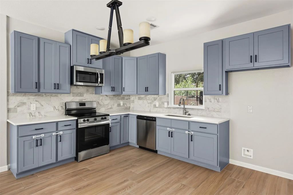 4106 White Street, Bacliff