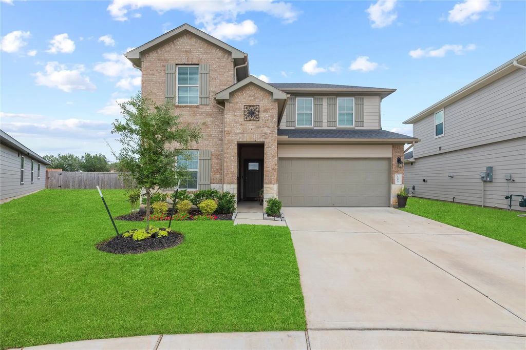1203 Lucciola Lane, Richmond