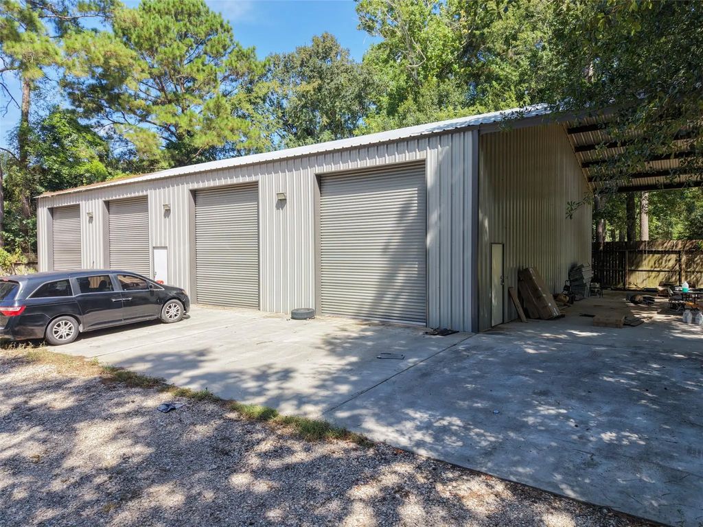 14000 Mcalister Road, Conroe