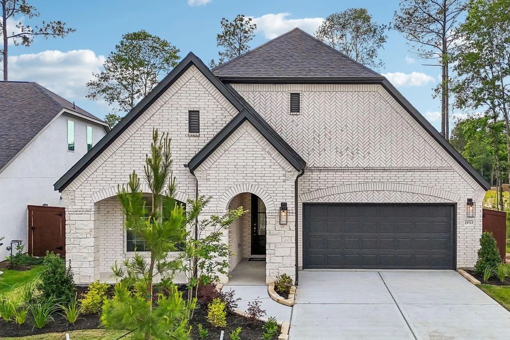 29723 Brushy Gables Drive, Magnolia