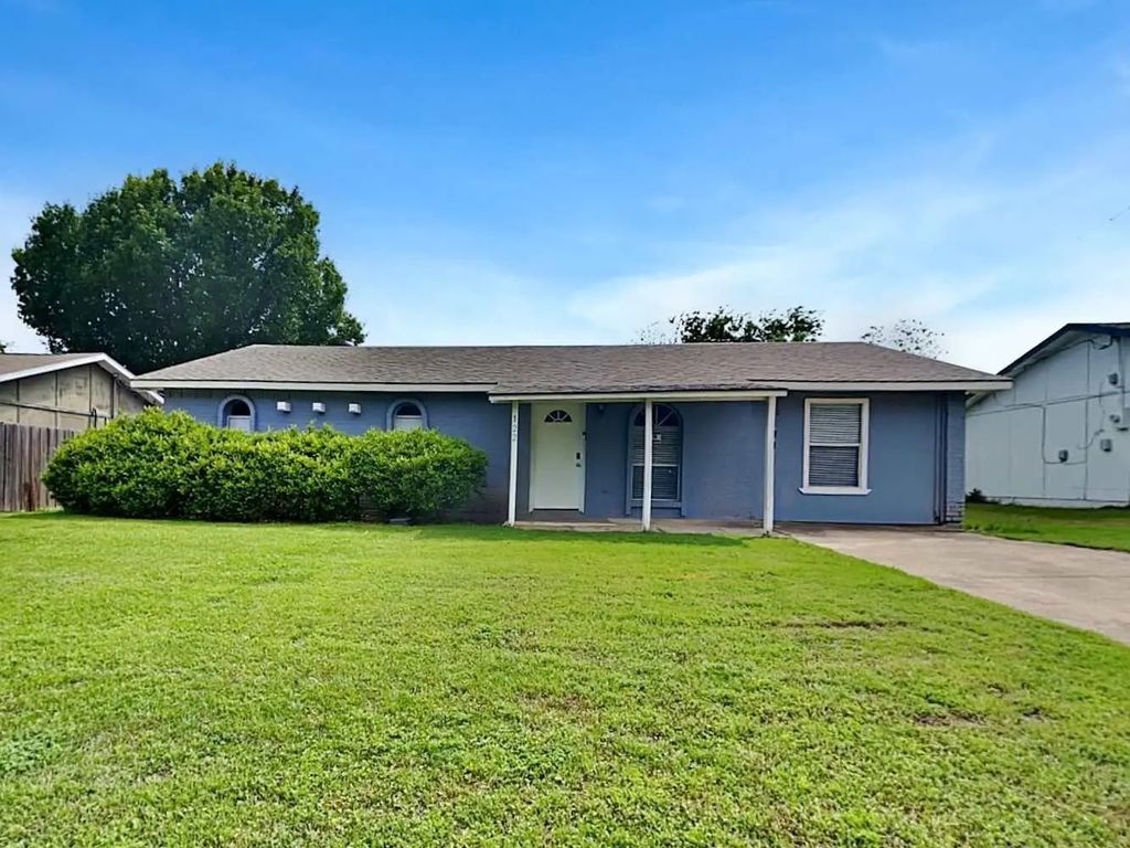 122 Cooper, Cedar Hill