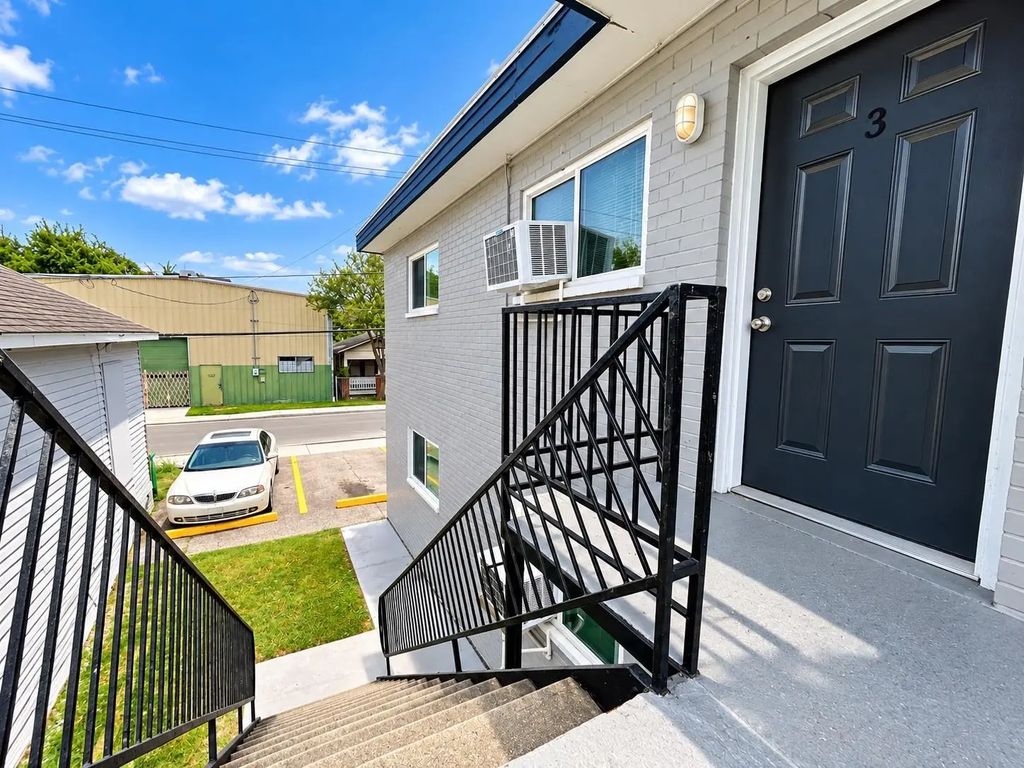 3906 Rotman St 3, Houston