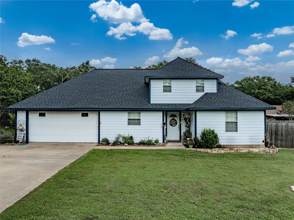 234 Park Drive, La Grange