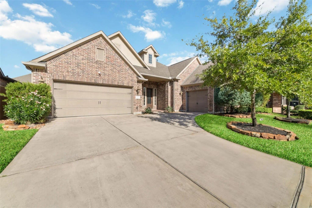 28211 Bentgrass Run Lane, Spring