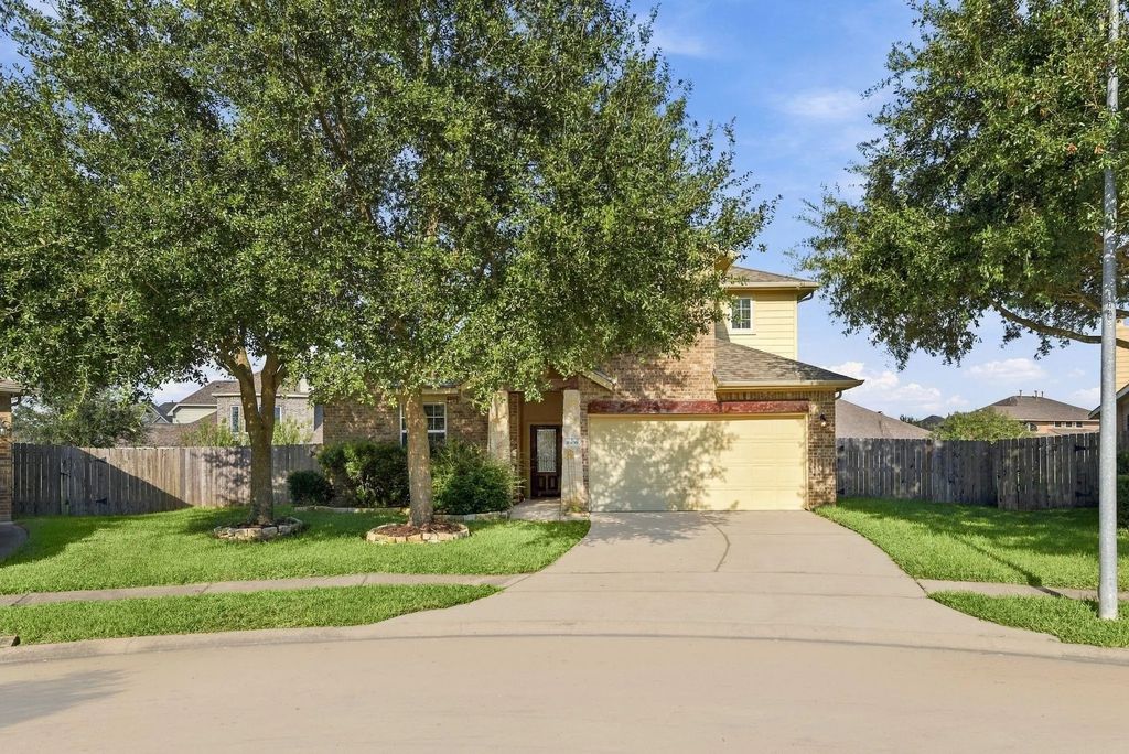 16106 Mark Crest Drive, Hockley
