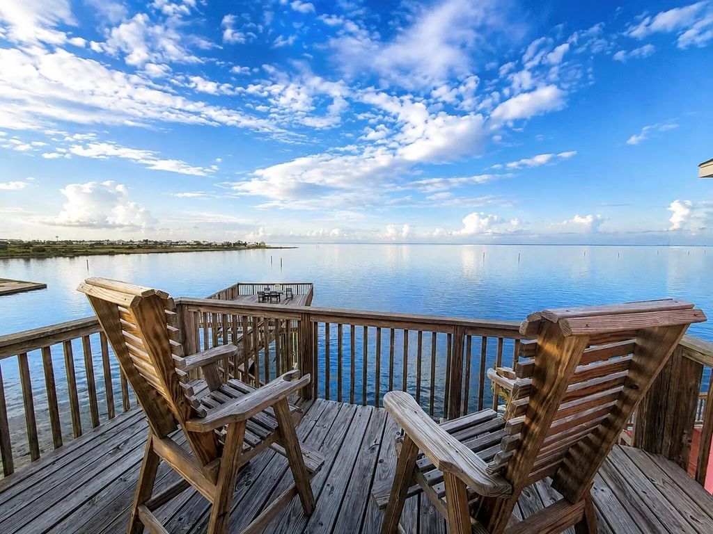 3719 Sabrina, Galveston