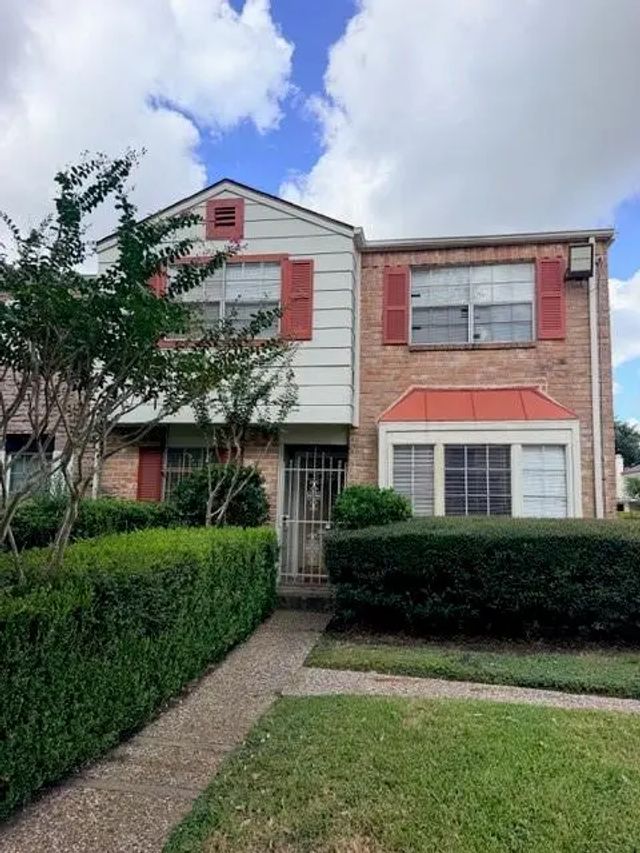8367 Nairn Street, Houston