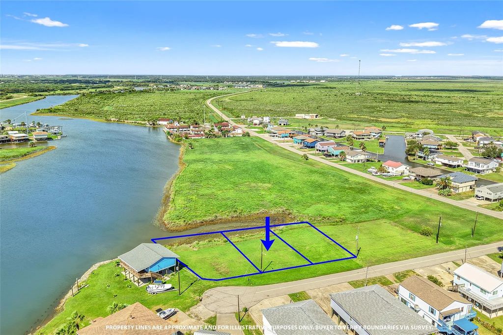 Poop Deck - Lot 255 Lane, Freeport