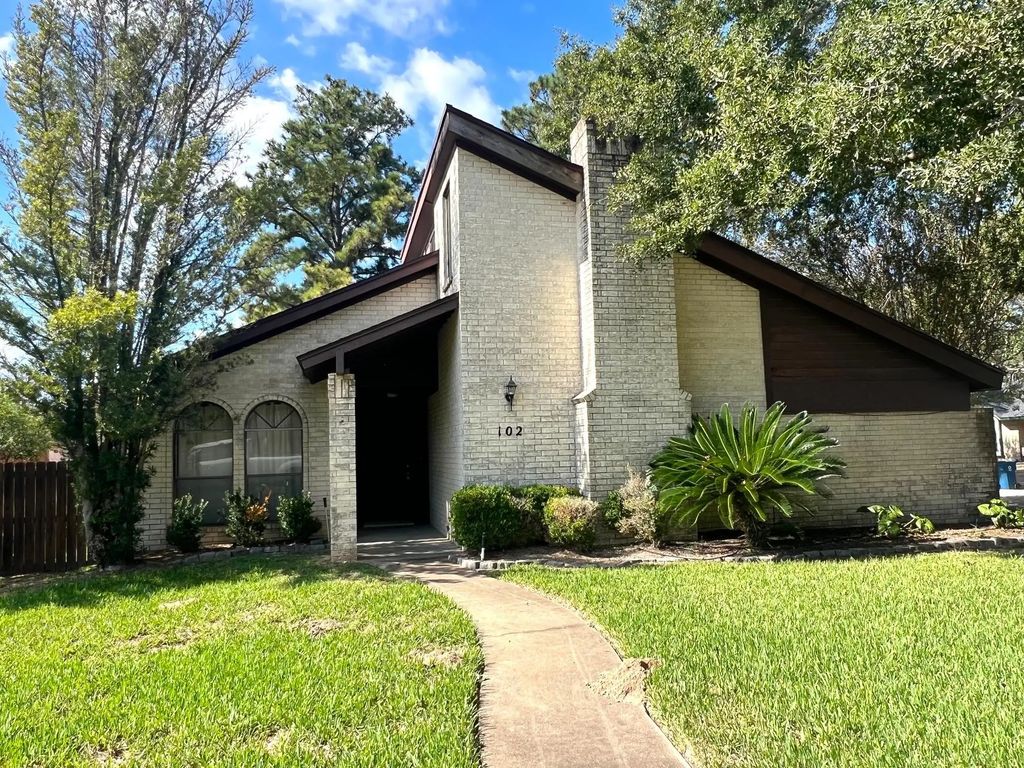 102 Briar Ridge Drive, Bellville