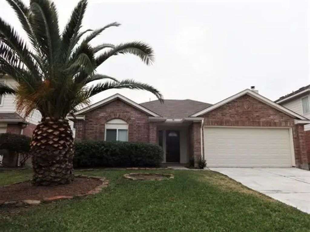 10431 Trail Ridge Court, Houston
