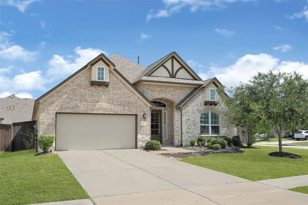 4415 Millstone Drive, Manvel