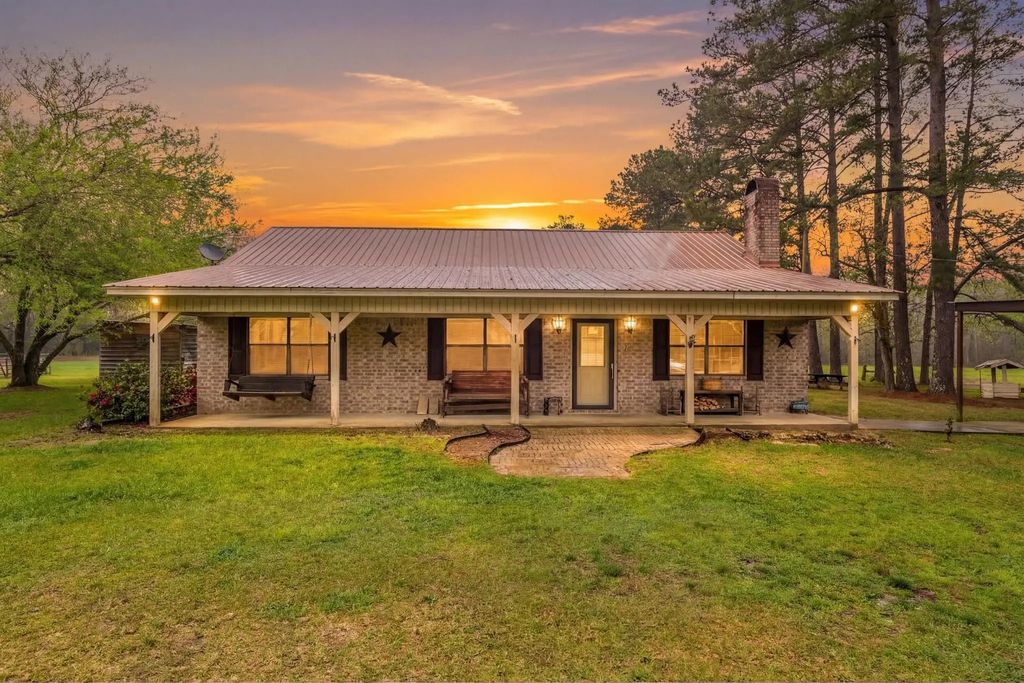 498 County Road 459 Key, Kirbyville