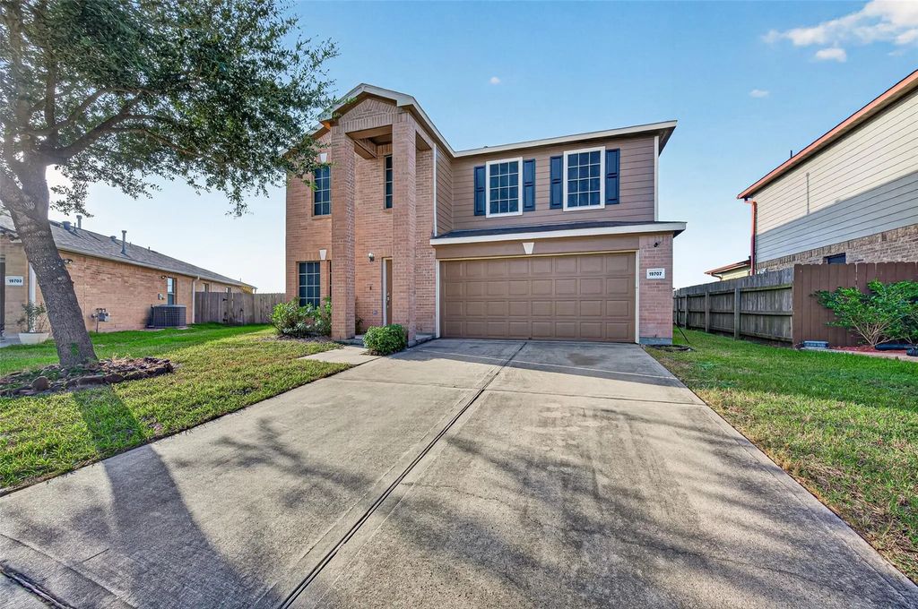 19707 Dayton Springs Drive, Cypress