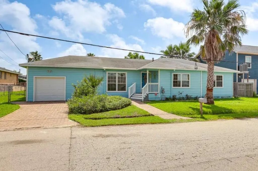 2222 73rd Street, Galveston