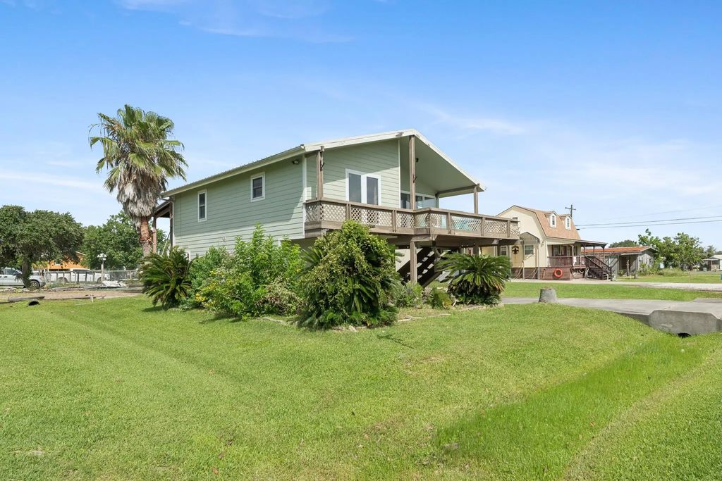 1402 Van Buren, Port O Connor