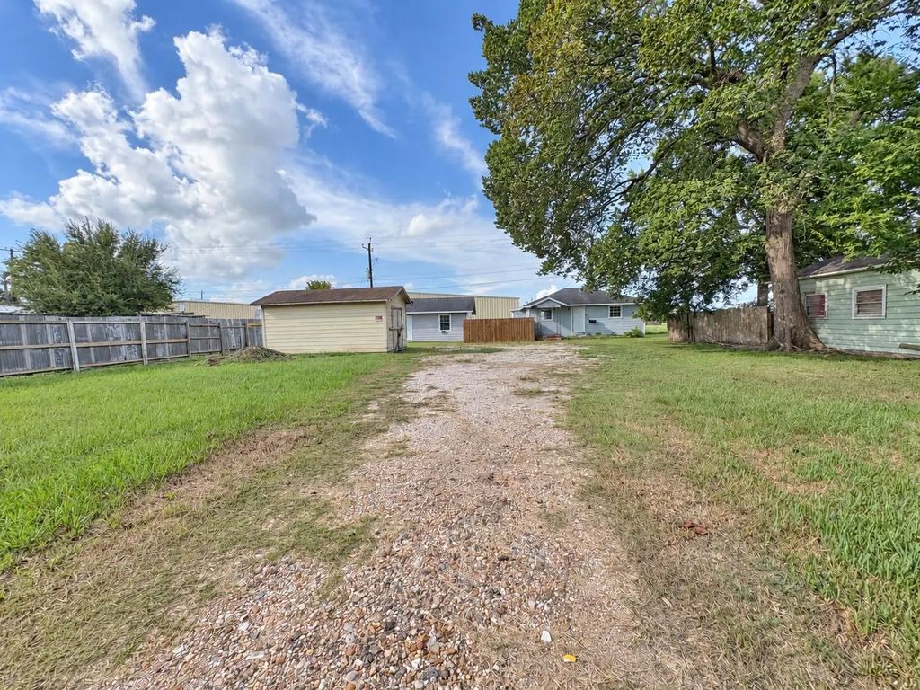 3515 5th Street, Bay City