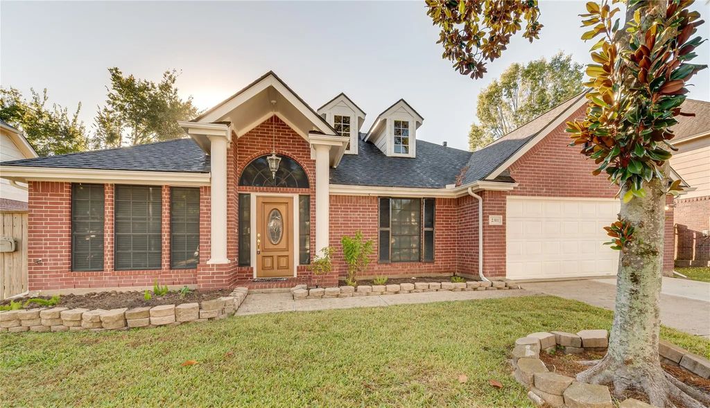 2311 Piney Woods Drive, Pearland