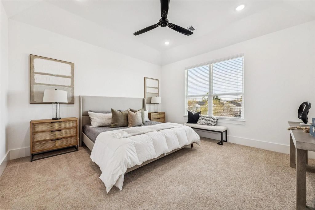 5612 Azores, Houston