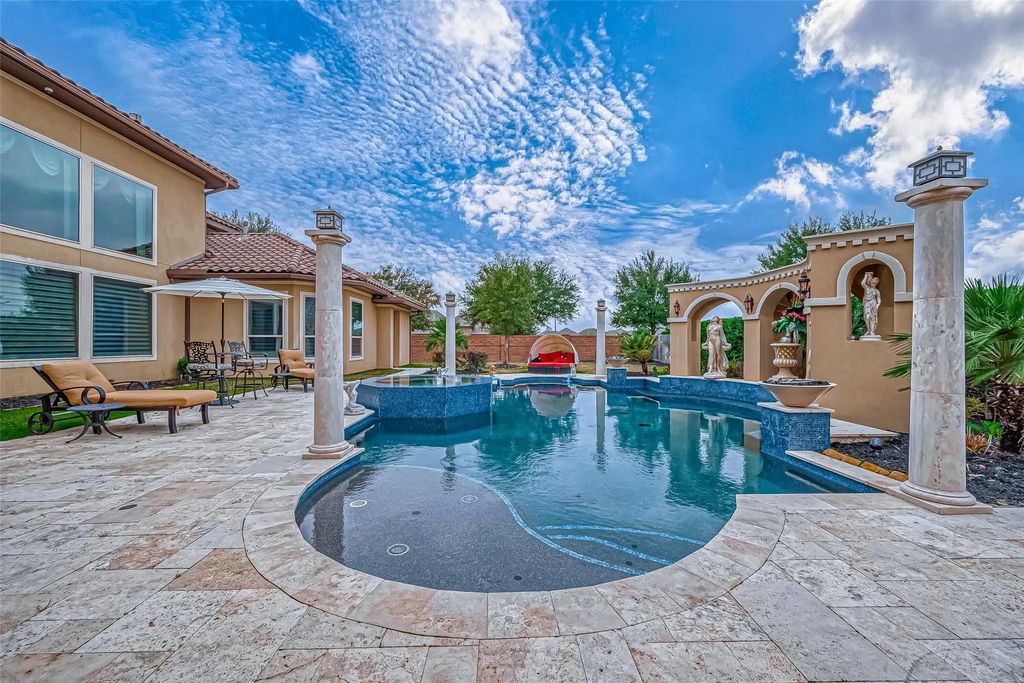 11510 Via Fontana Court, Richmond