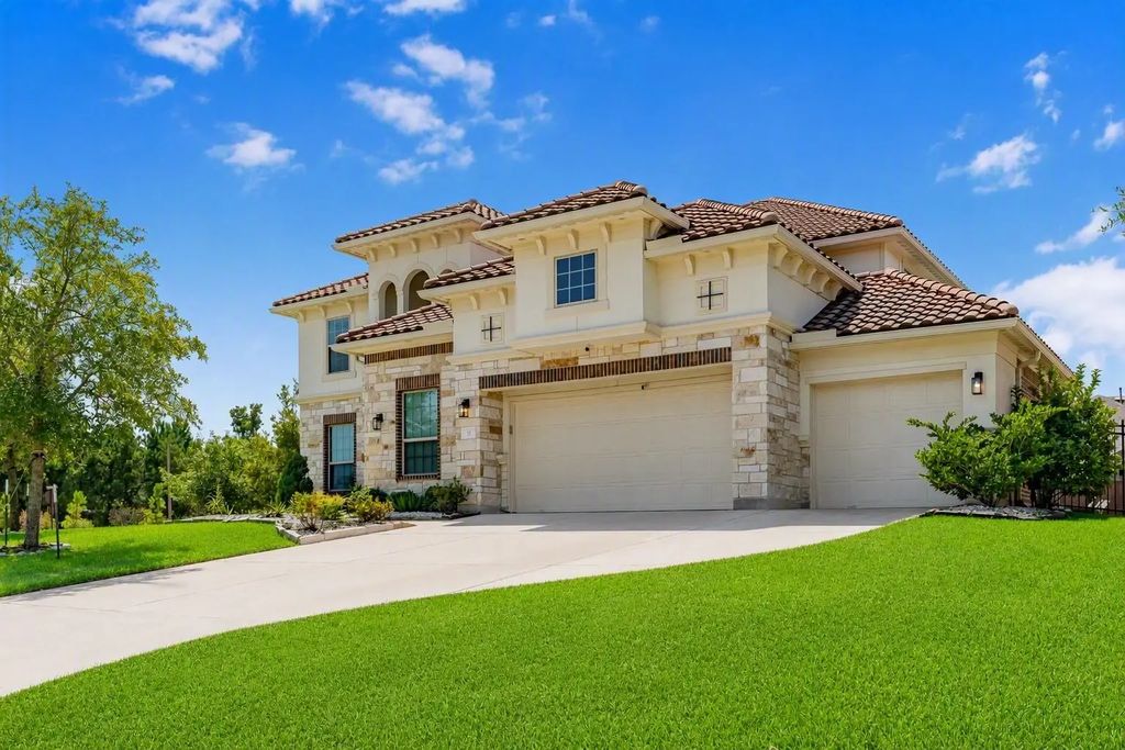 11 Winter Thicket Place, The Woodlands