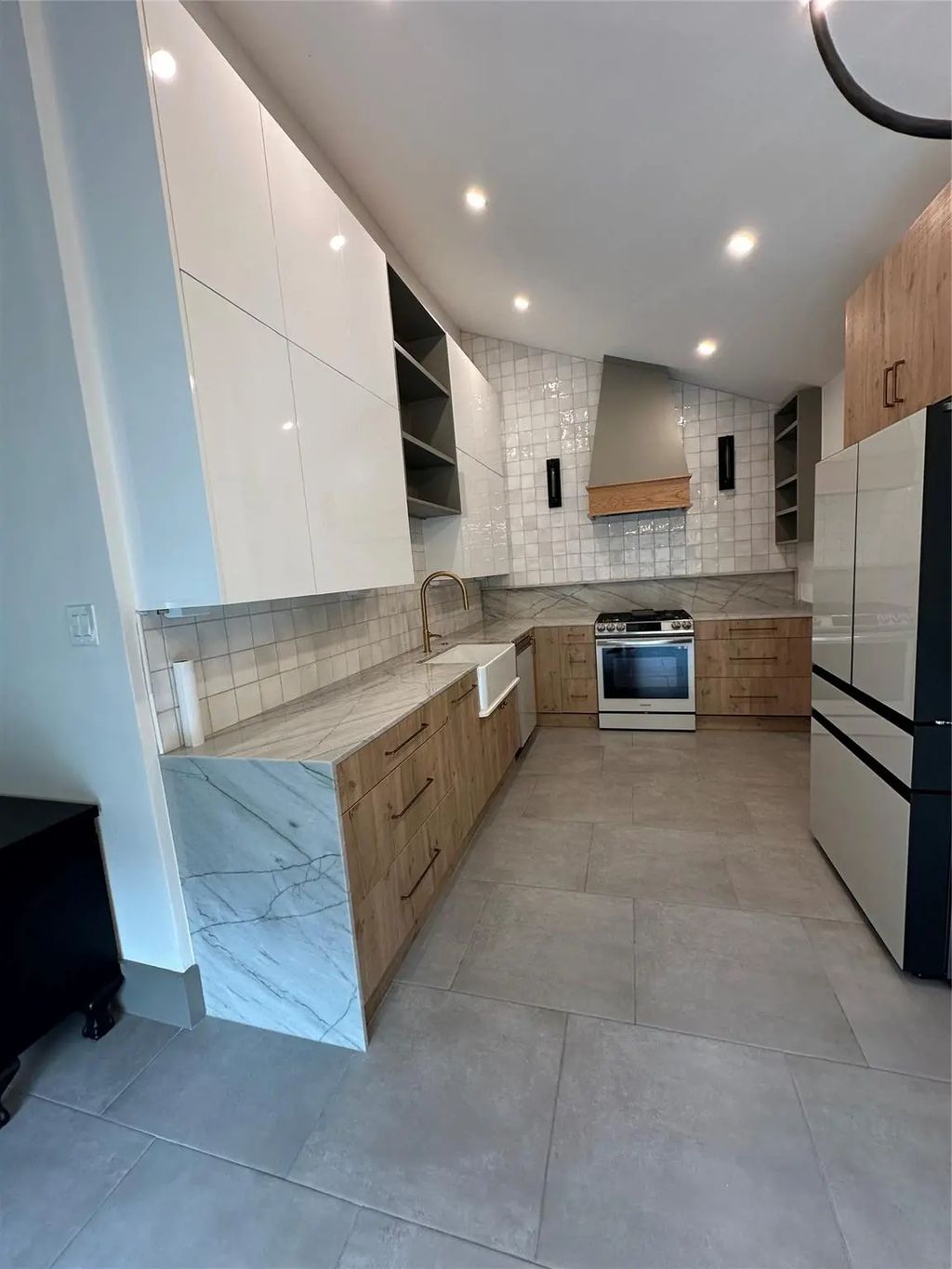 16162 Seahorse Drive, Houston