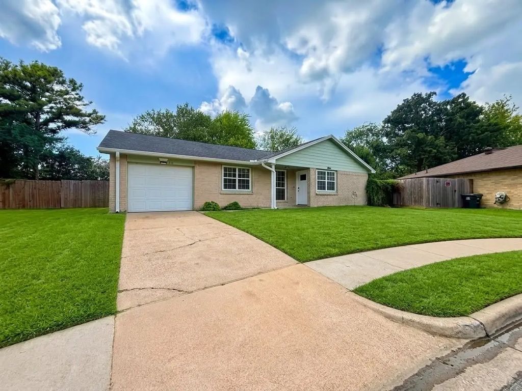 1014 Pimlico Drive, Pearland
