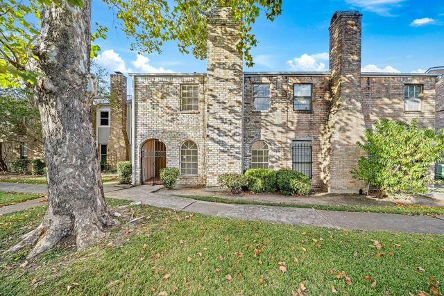 8726 Wilcrest Drive 8726, Houston