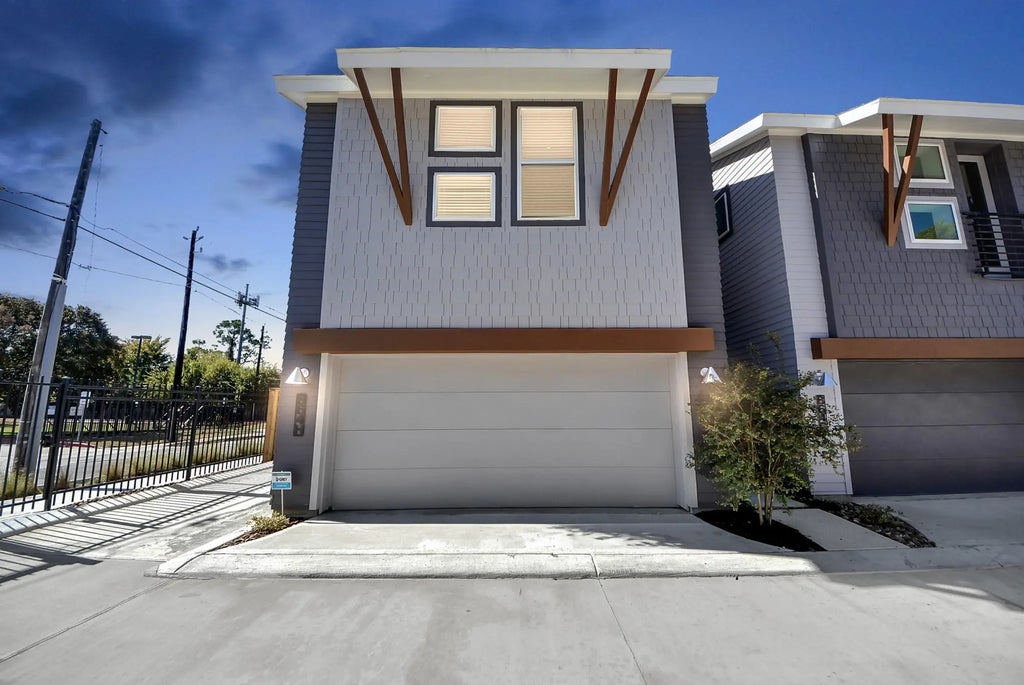 864 Paul Quinn Street G, Houston