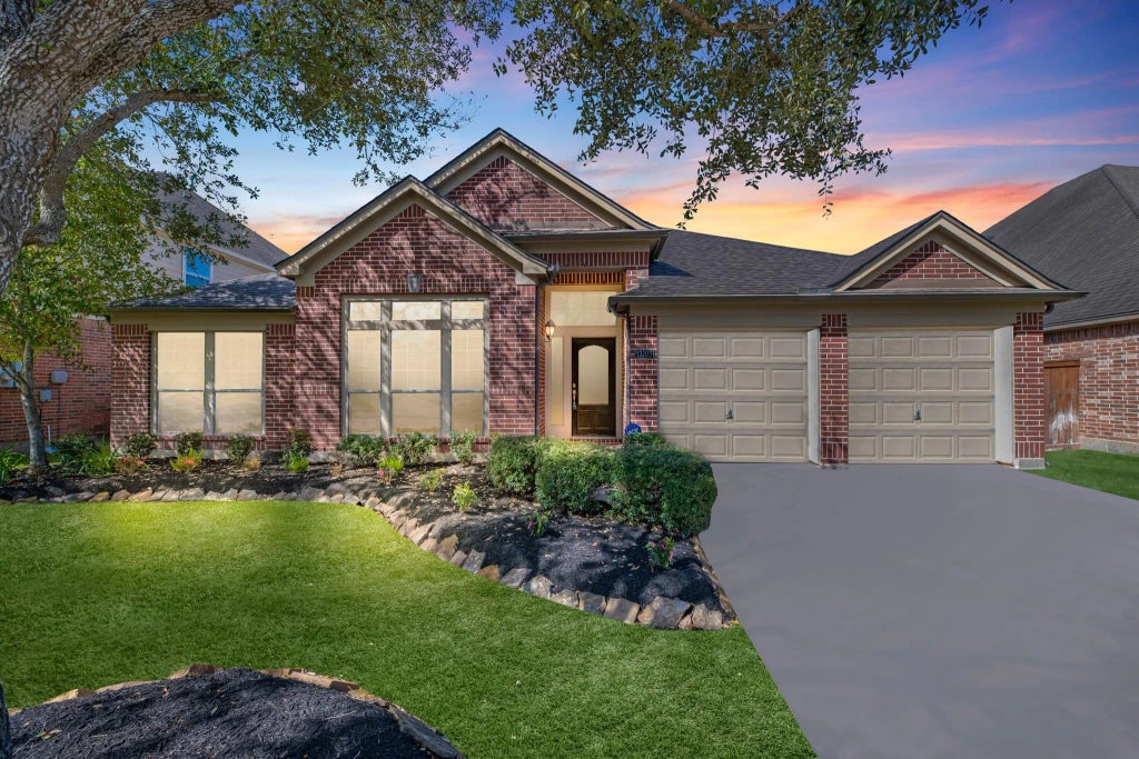 13703 Evening Wind Drive, Pearland