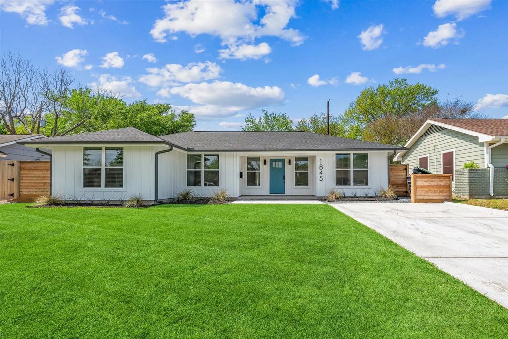 1845 Huge Oaks Street, Houston