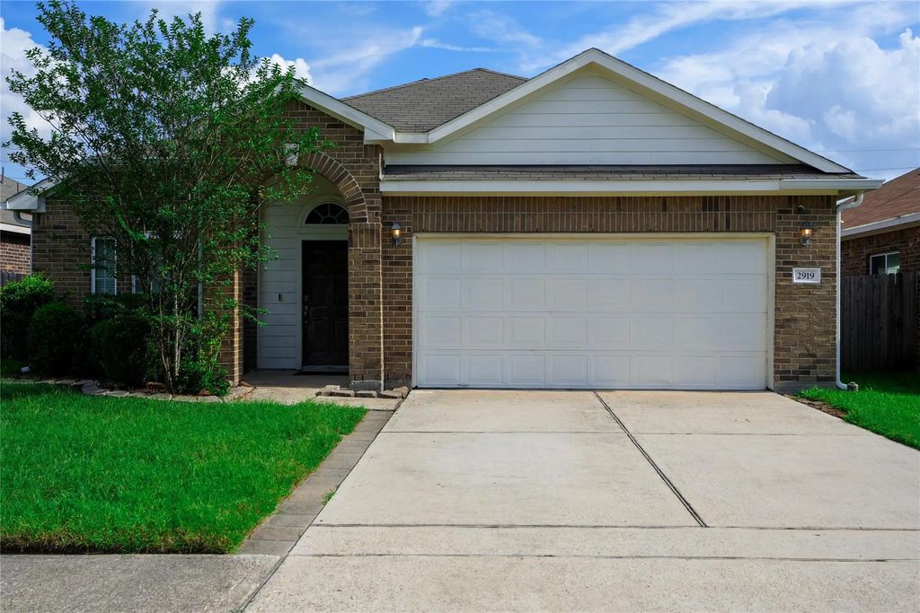 2919 Silverchase Meadows Drive, Houston