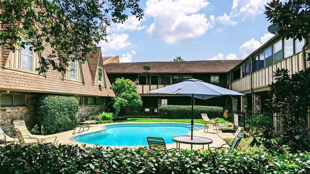 2574 Marilee Lane 19, Houston