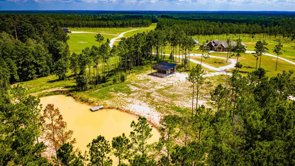 219 Big Buck Drive, Moscow