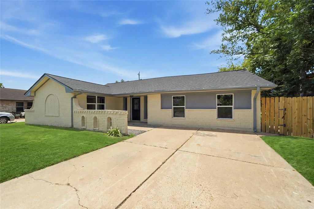 13107 Boreas Drive, Houston