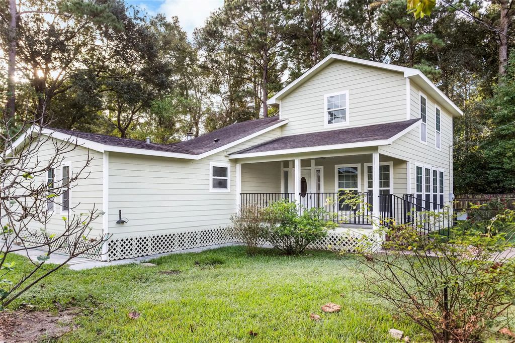 241 County Road 3314, Cleveland