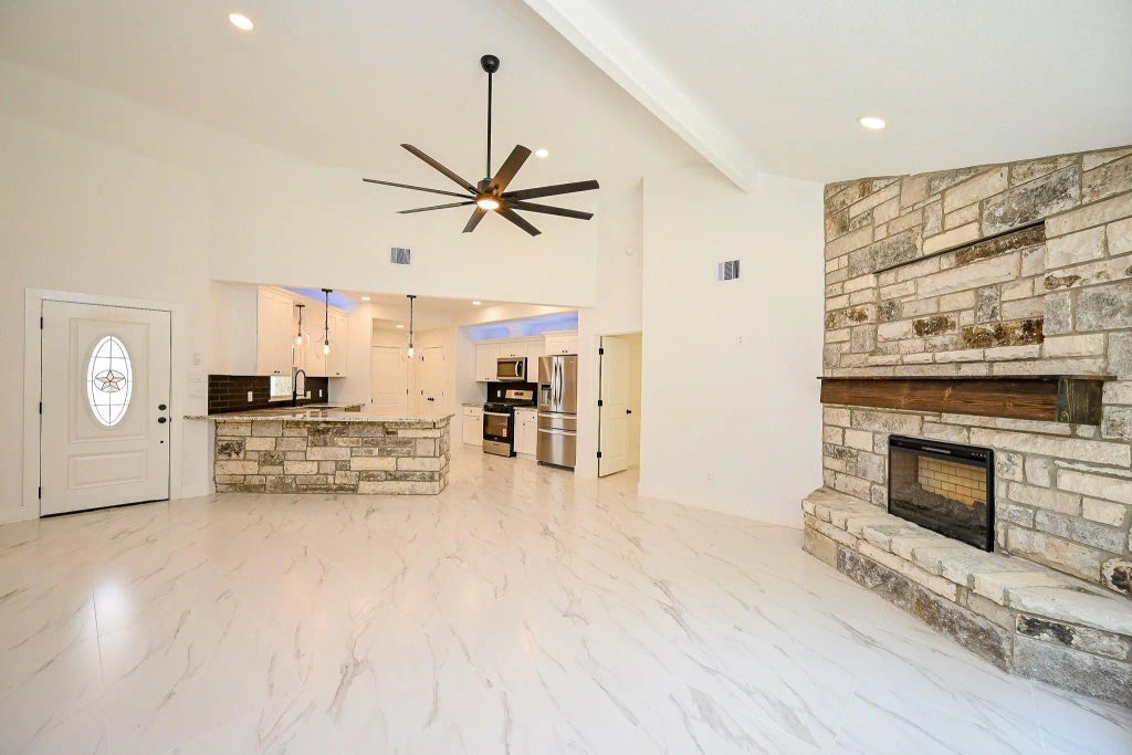 7423 Maczali Drive, Houston