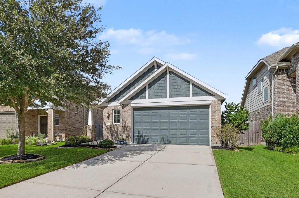 29836 Woodsons Edge Way, Spring