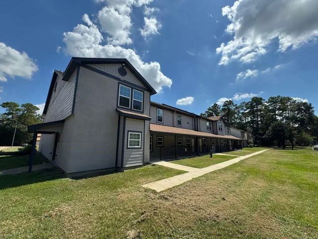 5802 Twisted Pine Court D, Houston