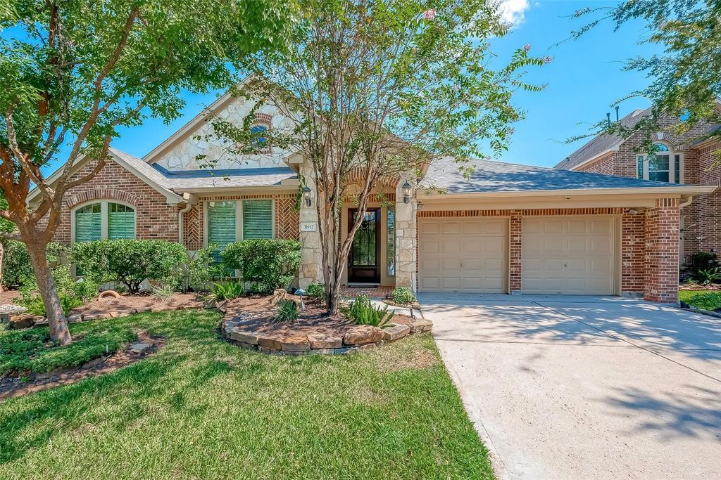 31912 Burnt Wood Court, Conroe