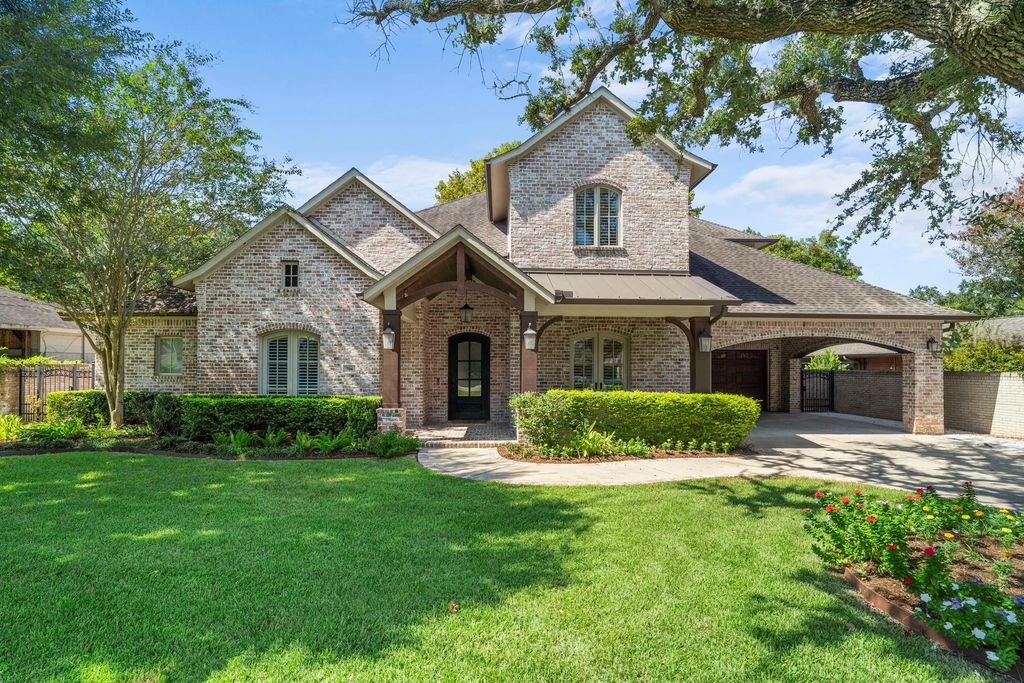 706 Oyster Creek Drive, Sugar Land