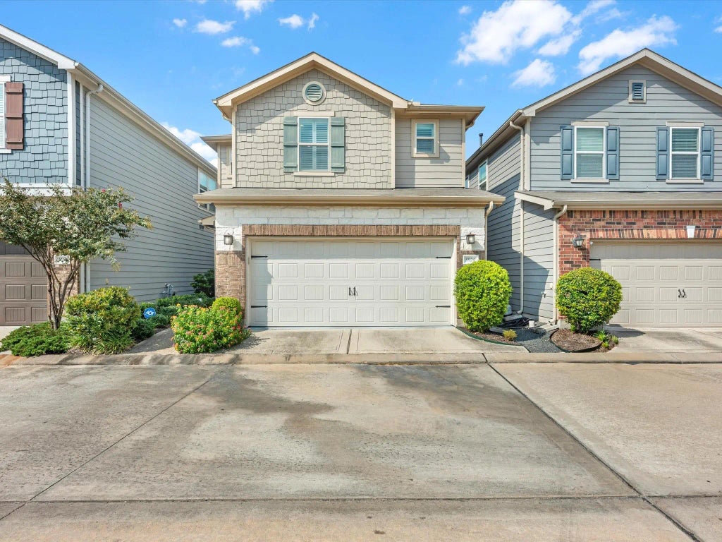 8924 Hollister Commons Lane, Houston