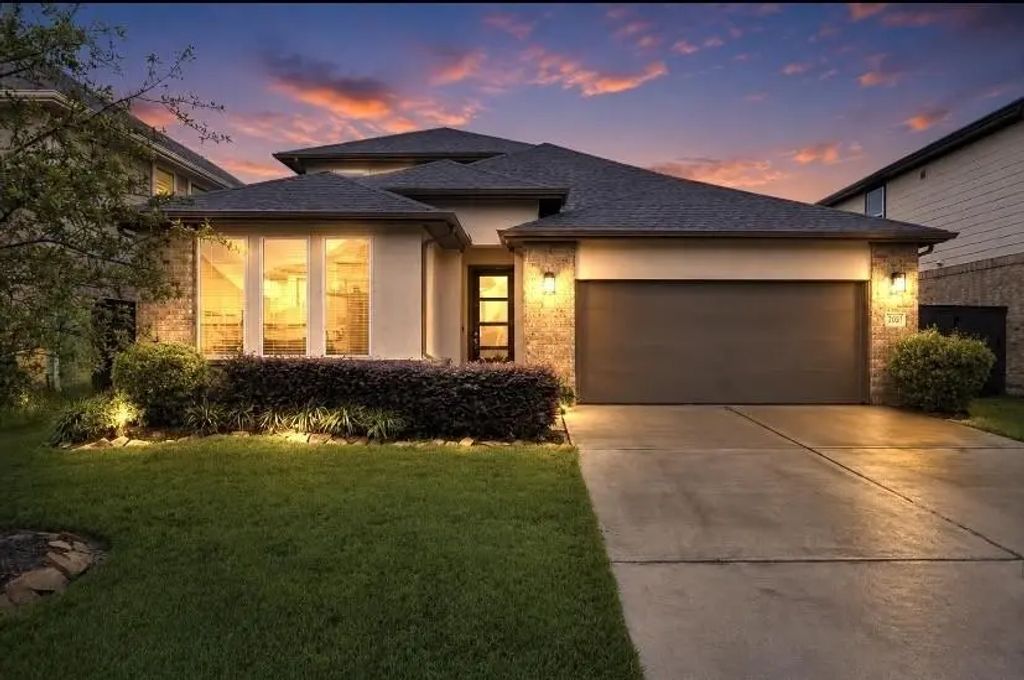 2307 Cool Greens Street, Richmond