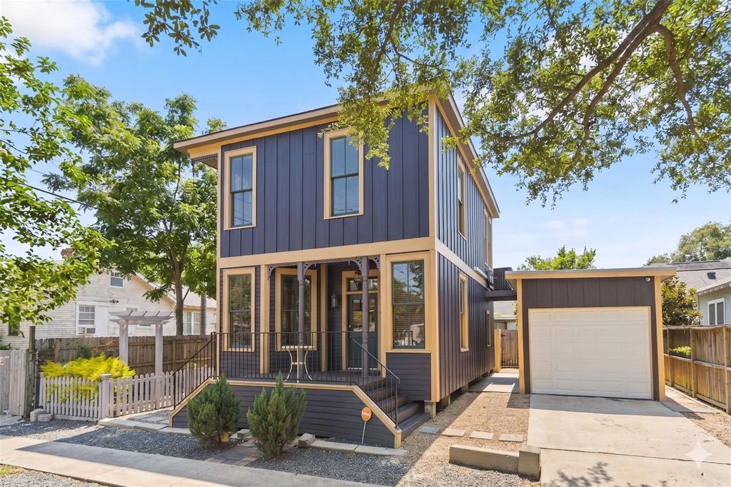1311 37th Street, Galveston